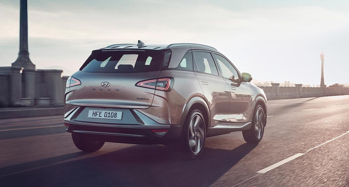 nexo 2019 rear view on road